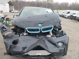 2015 BMW i3 z VIN WBY1Z4C5XFV501268, wystawiony jako IAAI lot #41028732 z przebiegiem 75 283 mil mil oraz . Historia ofert i sprzedaży dostępna na DreamBid. Obrazek 12.