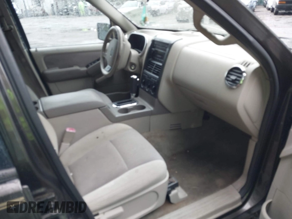 2007 Ford Explorer XLT with VIN 1FMEU73E57UB30980, listed as a IAAI auction lot 42243903 with 184,384 mi miles and . Bid and sale history available at DreamBid. Image 5.