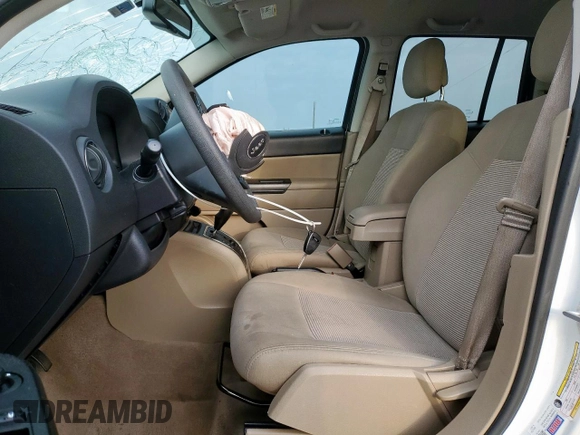 2016 Jeep Compass Sport с VIN 1C4NJCBA7GD773478, выставлен на аукционе Copart как лот 59503495 с пробегом 66 475 миль миль и Списание • Salvage title. История ставок и продаж доступна на DreamBid. Изображение 7.