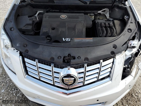2014 Cadillac SRX Luxury Collection with VIN 3GYFNBE33ES687740, listed as a Copart auction lot 50616845 with 146,784 mi miles and Salvage Title. Bid and sale history available at carsss.com. Image 12.