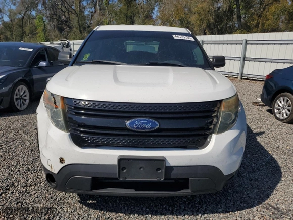 2015 Ford Utility Police Interceptor with VIN 1FM5K8ARXFGA66272, listed as a Copart auction lot 46739155 with 164,484 mi miles and Non Repairable. Bid and sale history available at carsss.com. Image 5.