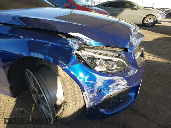 2018 Mercedes-Benz C 43 AMG z VIN 55SWF6EB5JU244735, wystawiony jako IAAI lot #41338244 z przebiegiem 57 513 mil mil oraz . Historia ofert i sprzedaży dostępna na DreamBid. Obrazek 6.