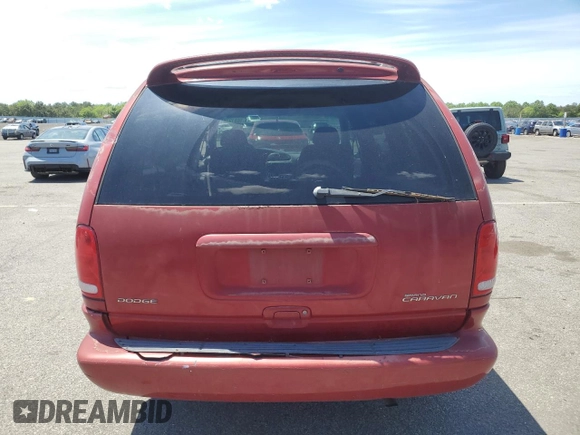 2000 Dodge Caravan SE with VIN 1B4GP44R7YB779226, listed as a Copart auction lot 56919784 with 202,679 mi miles and Salvage Title. Bid and sale history available at DreamBid. Image 6.