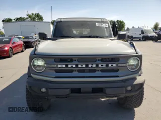 2021 Ford Bronco with VIN 1FMDE5BH0MLA73646, listed as a Copart auction lot 52764735 with 60,607 mi miles and Salvage title. Bid and sale history available at DreamBid. Image 5.
