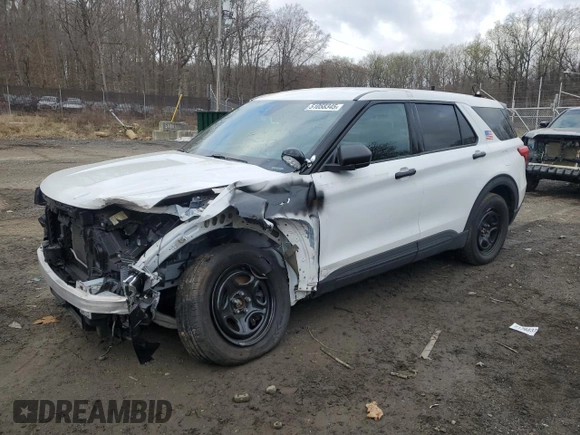 2022 Ford Police Interceptor Utility z VIN 1FM5K8AW1NNA02279, wystawiony jako Copart lot #51058345 z przebiegiem 51 337 mil mil oraz Czysty tytuł • Clean title. Historia ofert i sprzedaży dostępna na DreamBid. Obrazek 1.