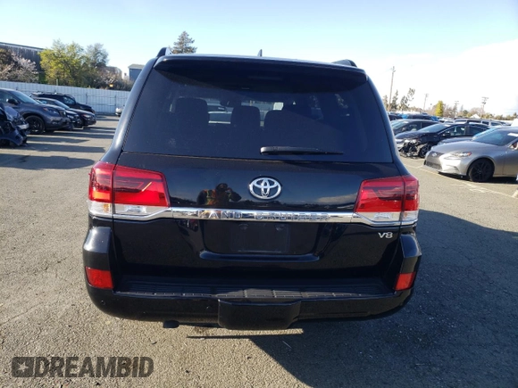 2016 Toyota Land Cruiser z VIN JTMCY7AJ9G4040845, wystawiony jako Copart lot #41391163 z przebiegiem 87 293 mil mil oraz . Historia ofert i sprzedaży dostępna na DreamBid. Obrazek 6.
