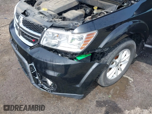 2014 Dodge Journey SXT with VIN 3C4PDCBG2ET262014, listed as a IAAI auction lot 41898343 with 199,732 mi miles. Bid and sale history available at carsss.com. Image 6.