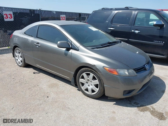 2007 Honda Civic Cpe LX with VIN 2HGFG12627H578430, listed as a IAAI auction lot 41918779 with 207,924 mi miles. Bid and sale history available at carsss.com. Image 1.