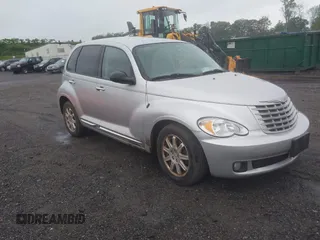 2010 Chrysler PT Cruiser z VIN 3A4GY5F90AT179858, wystawiony jako IAAI lot #42313829 z przebiegiem 88 669 mil mil oraz . Historia ofert i sprzedaży dostępna na DreamBid. Obrazek 1.