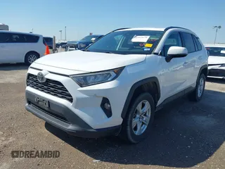 2019 Toyota RAV4 XLE with VIN 2T3W1RFV9KC005888, listed as a IAAI auction lot 41965679 with 155,974 mi miles. Bid and sale history available at carsss.com. Image 17.