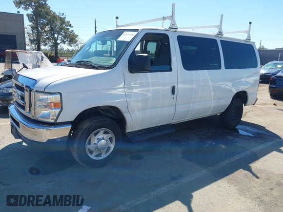 2014 Ford Econoline Passenger XL with VIN 1FBNE3BL7EDA37146, listed as a IAAI auction lot 41871526 with 139,387 mi miles. Bid and sale history available at carsss.com. Image 18.