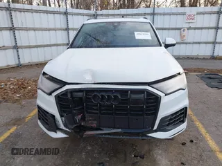 2022 Audi Q7 Premium Plus with VIN WA1LXBF75ND017721, listed as a IAAI auction lot 40819509 with 33,234 mi miles and . Bid and sale history available at DreamBid. Image 13.