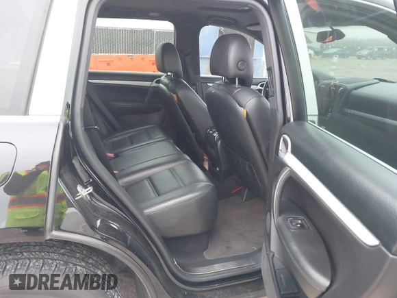 2009 Porsche Cayenne S with VIN WP1AB29P09LA40938, listed as a IAAI auction lot 41525123 with 223,076 mi miles and . Bid and sale history available at DreamBid. Image 8.