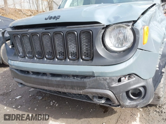 2018 Jeep Renegade Sport with VIN ZACCJBAB2JPH56754, listed as a IAAI auction lot 41541555 with 141,616 mi miles. Bid and sale history available at carsss.com. Image 12.
