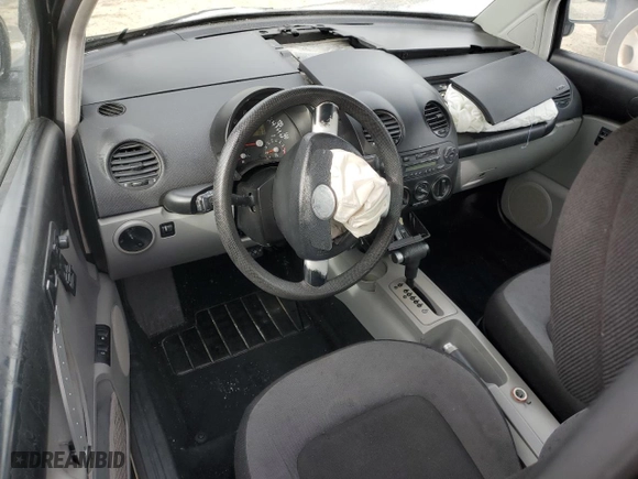 1999 Volkswagen New Beetle GLS with VIN 3VWCC21C6XM401937, listed as a Copart auction lot 41978455 with NaN miles and Salvage Title. Bid and sale history available at carsss.com. Image 8.
