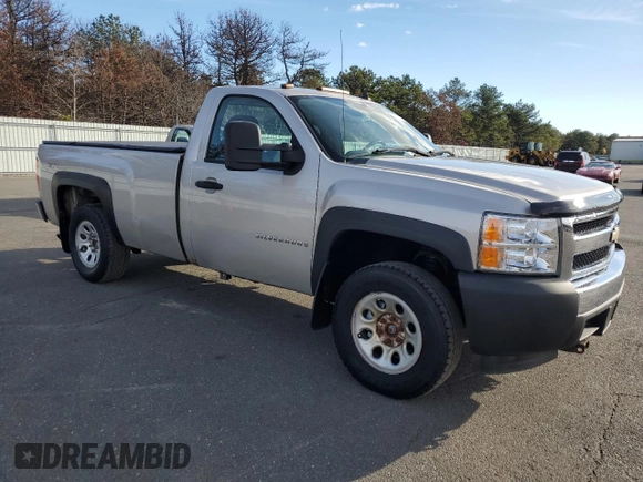 2008 Chevrolet Silverado 1500 Work Truck with VIN 1GCEK14CX8Z215211, listed as a Copart auction lot 86067974 with 379,590 mi miles and Clean Title. Bid and sale history available at carsss.com. Image 4.
