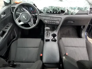 2020 Kia Sportage LX with VIN KNDPM3AC4L7779301, listed as a Copart auction lot 60274384 with 27,820 mi miles and Non Repairable. Bid and sale history available at carsss.com. Image 8.