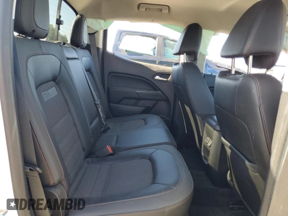 2017 GMC Canyon 4WD SLE z VIN 1GTP6CE11H1235528, wystawiony jako Copart lot #55864395 z przebiegiem 87 423 mil mil oraz Szkoda całkowita • Salvage title. Historia ofert i sprzedaży dostępna na DreamBid. Obrazek 10.