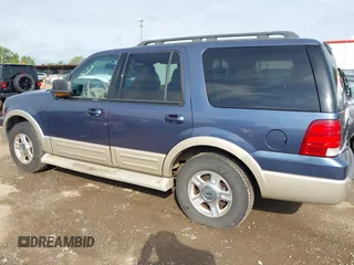 2006 Ford Expedition Eddie Bauer z VIN 1FMFU18536LA22209, wystawiony jako IAAI lot #42241459 z przebiegiem 121 600 mil mil oraz . Historia ofert i sprzedaży dostępna na DreamBid. Obrazek 14.