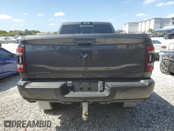 2022 Ram 2500 Limited with VIN 3C6UR5TLXNG314615, listed as a Copart auction lot 55110865 with 18,511 mi miles and Salvage title. Bid and sale history available at DreamBid. Image 6.