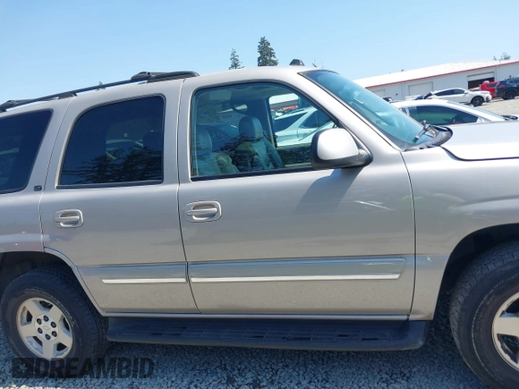 2004 Chevrolet Tahoe LS with VIN 1GNEK13Z84J232031, listed as a IAAI auction lot 42073698 with 193,889 mi miles. Bid and sale history available at carsss.com. Image 14.