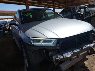 2018 Audi Q5 Premium Plus z VIN WA1BNAFY9J2055656, wystawiony jako IAAI lot #42187509 z przebiegiem 74 572 mil mil oraz . Historia ofert i sprzedaży dostępna na DreamBid. Obrazek 19.