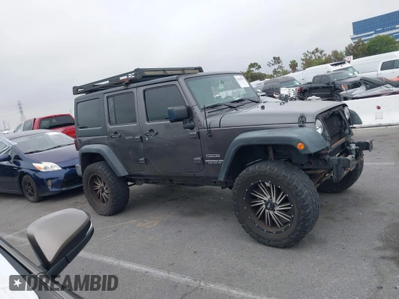2016 Jeep Wrangler Unlimited Sport с VIN 1C4BJWDG7GL215562, выставлен на аукционе IAAI как лот 42425994 с пробегом 81 895 миль миль и . История ставок и продаж доступна на DreamBid. Изображение 14.