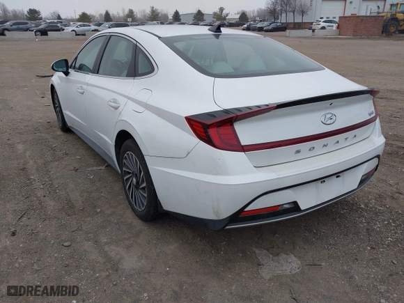 2021 Hyundai Sonata Hybrid SEL with VIN KMHL34JJ7MA032703, listed as a IAAI auction lot 41252575 with 22,067 mi miles. Bid and sale history available at carsss.com. Image 3.