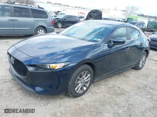 2022 Mazda Mazda3 Hatchback 2.5 S with VIN JM1BPAJL6N1513063, listed as a IAAI auction lot 41869458 with 26,250 mi miles. Bid and sale history available at carsss.com. Image 17.