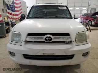 2005 Toyota Sequoia SR5 with VIN 5TDZT34A45S260652, listed as a Copart auction lot 49006335 with 307,099 mi miles and Clean Title. Bid and sale history available at carsss.com. Image 5.