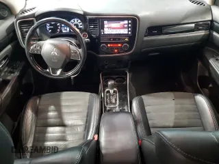2019 Mitsubishi Outlander SE with VIN JA4AD3A39KZ010618, listed as a Copart auction lot 60504615 with 102,767 mi miles and Salvage title. Bid and sale history available at DreamBid. Image 8.