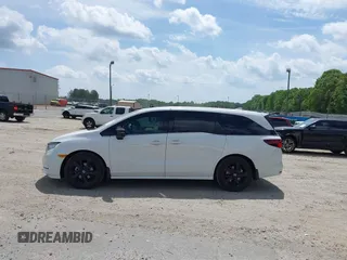 2024 Honda Odyssey Sport with VIN 5FNRL6H78RB064563, listed as a IAAI auction lot 42071907 with 7,628 mi miles and . Bid and sale history available at DreamBid. Image 14.