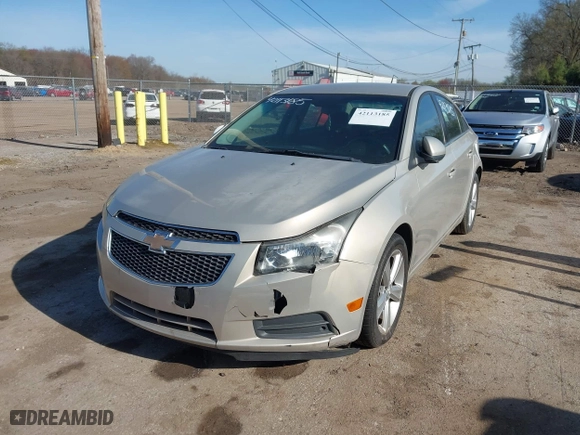 2012 Chevrolet Cruze LT w/2LT with VIN 1G1PG5SC9C7144150, listed as a IAAI auction lot 42113185 with 152,398 mi miles. Bid and sale history available at carsss.com. Image 6.