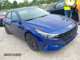 2021 Hyundai Elantra SEL z VIN 5NPLM4AG5MH037946, wystawiony jako IAAI lot #42371142 z przebiegiem 13 677 mil mil oraz . Historia ofert i sprzedaży dostępna na DreamBid. Obrazek 1.