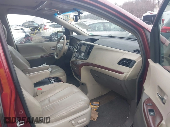 2013 Toyota Sienna XLE with VIN 5TDDK3DC5DS067049, listed as a IAAI auction lot 41650425 with 128,380 mi miles and . Bid and sale history available at DreamBid. Image 5.