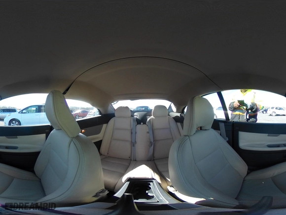 2011 Volvo C70 with VIN YV1672MC9BJ107531, listed as a IAAI auction lot 41966312 with 122,216 mi miles. Bid and sale history available at carsss.com. Image 18.