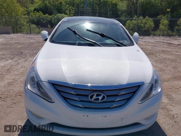 2012 Hyundai Sonata SE z VIN 5NPEC4AC0CH356520, wystawiony jako IAAI lot #42247788 z przebiegiem 186 358 mil mil oraz . Historia ofert i sprzedaży dostępna na DreamBid. Obrazek 6.