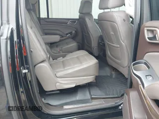 2016 GMC Yukon XL Denali with VIN 1GKS2HKJ2GR128323, listed as a IAAI auction lot 41776970 with 179,270 mi miles and . Bid and sale history available at carsss.com. Image 8.