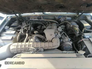 1996 Ford Explorer XL с VIN 1FMDU32X0TUA49001, выставлен на аукционе IAAI как лот 38337715 с пробегом 240 331 миль миль и . История ставок и продаж доступна на DreamBid. Изображение 10.