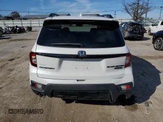 2024 Honda Passport Black Edition with VIN 5FNYF8H88RB007237, listed as a Copart auction lot 80082114 with Not provided miles and Salvage title. Bid and sale history available at DreamBid. Image 6.