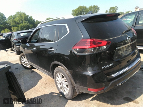 2020 Nissan Rogue SV with VIN JN8AT2MT4LW033388, listed as a IAAI auction lot 36797298 with 67,171 mi miles. Bid and sale history available at carsss.com. Image 3.