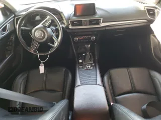 2018 Mazda 3 Touring z VIN 3MZBN1L30JM195471, wystawiony jako Copart lot #57497115 z przebiegiem 147 899 mil mil oraz Szkoda całkowita • Salvage title. Historia ofert i sprzedaży dostępna na DreamBid. Obrazek 8.