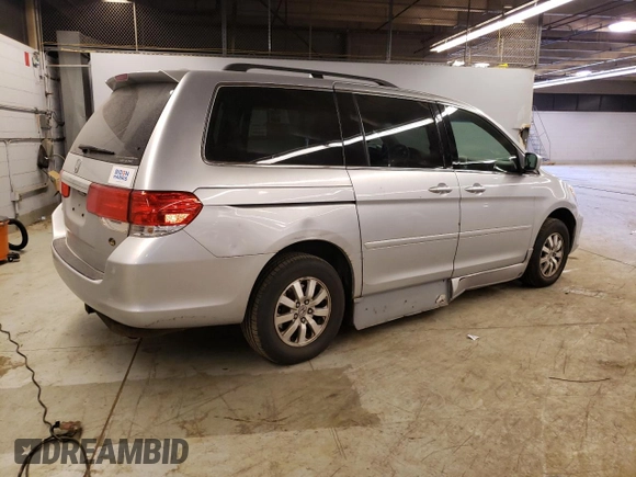 2010 Honda Odyssey EX-L with VIN 5FNRL3H63AB013983, listed as a Copart auction lot 45105144 with 72,390 mi miles and Clean Title. Bid and sale history available at carsss.com. Image 3.