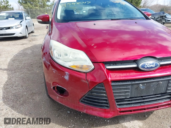 2014 Ford Focus SE with VIN 1FADP3F27EL403007, listed as a IAAI auction lot 41893547 with 95,864 mi miles. Bid and sale history available at carsss.com. Image 14.
