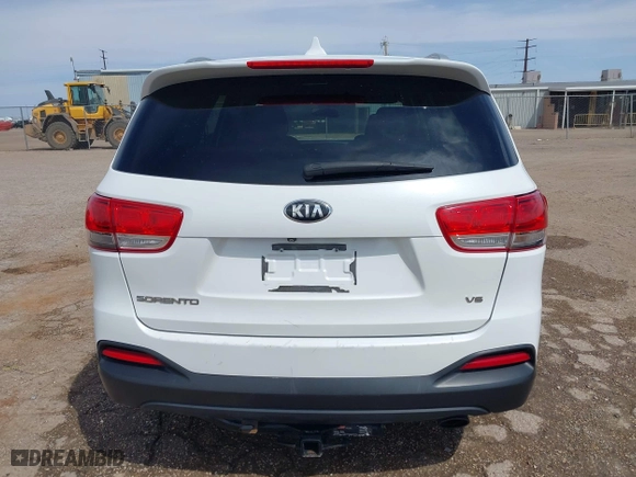 2016 Kia Sorento LX with VIN 5XYPG4A51GG023545, listed as a IAAI auction lot 41923123 with 168,438 mi miles. Bid and sale history available at carsss.com. Image 16.