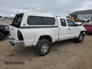 2011 Toyota Tacoma with VIN 5TFUU4EN2BX016180, listed as a Copart auction lot 64071525 with 144,885 mi miles and Clean title. Bid and sale history available at DreamBid. Image 3.