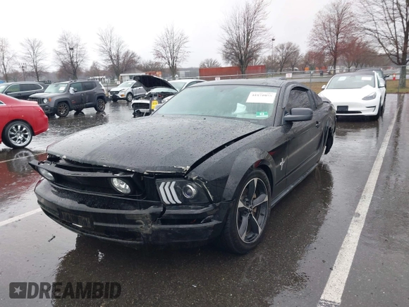 2007 Ford Mustang Deluxe with VIN 1ZVHT80N375320203, listed as a IAAI auction lot 41871055 with 80,891 mi miles. Bid and sale history available at carsss.com. Image 18.