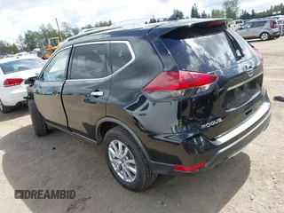 2018 Nissan Rogue SV with VIN KNMAT2MV5JP593778, listed as a IAAI auction lot 42086275 with 133,175 mi miles. Bid and sale history available at carsss.com. Image 3.