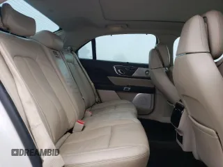2017 Lincoln Continental Reserve with VIN 1LN6L9RP6H5616706, listed as a Copart auction lot 80525644 with 97,386 mi miles and Salvage Title. Bid and sale history available at carsss.com. Image 9.
