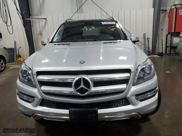 2016 Mercedes-Benz GL with VIN 4JGDF6EE8GA625852, listed as a Copart auction lot 81542183 with 103,982 mi miles. Bid and sale history available at carsss.com. Image 5.